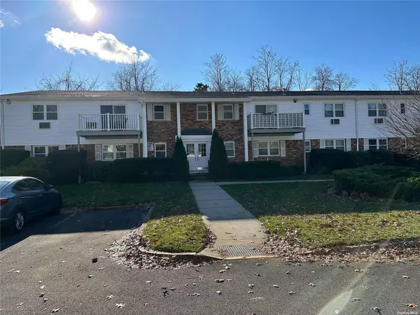 Patchogue, NY 11772,260 Waverly #59