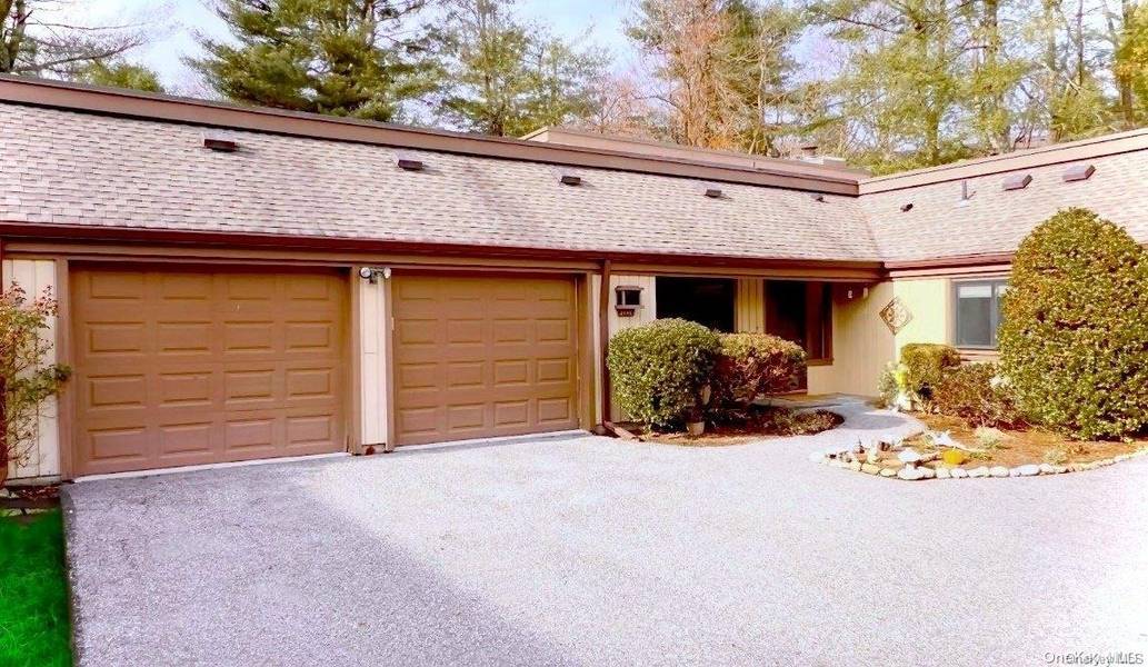 269 Heritage HLS #E, Somers, NY 10589