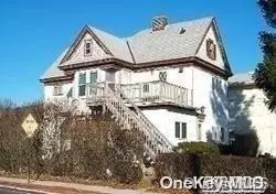 East Rockaway, NY 11518,444 Ocean AVE #2nd Fl