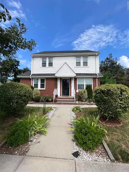 99 Kennedy AVE, Hempstead, NY 11550