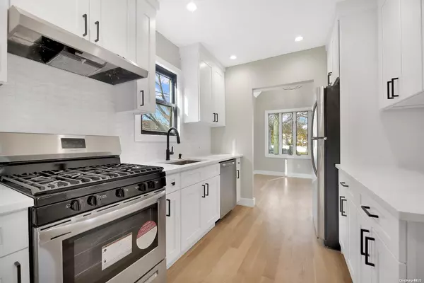 176-40 133rd AVE, Springfield Gardens, NY 11413