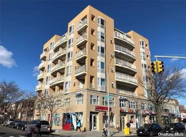 93-05 37th AVE #5A, Jackson Heights, NY 11372