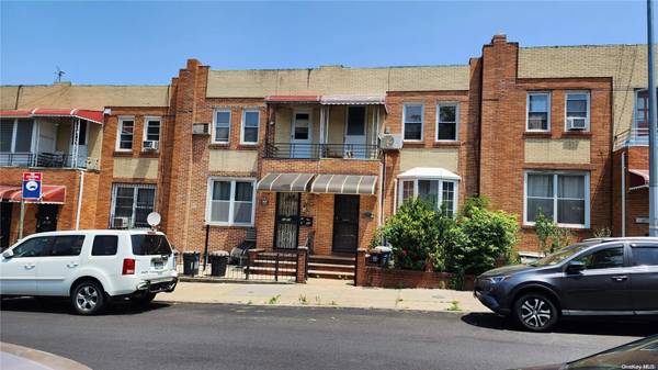 52-55 79th ST, Elmhurst, NY 11373