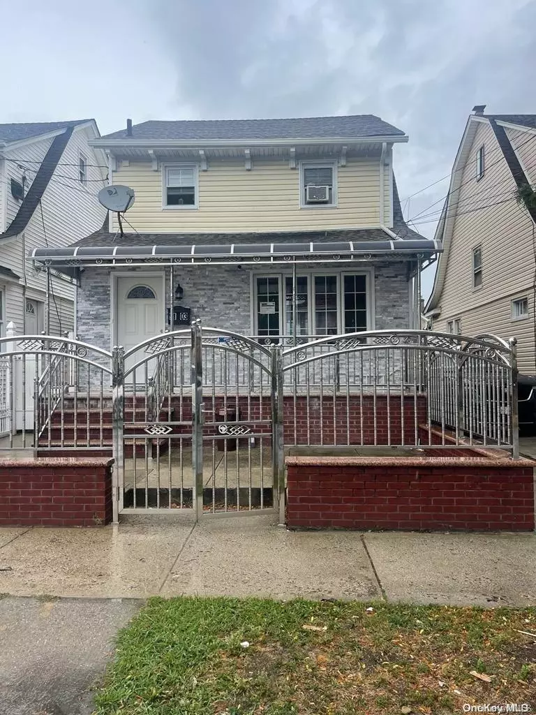 Queens Village, NY 11428,91-03 212th ST