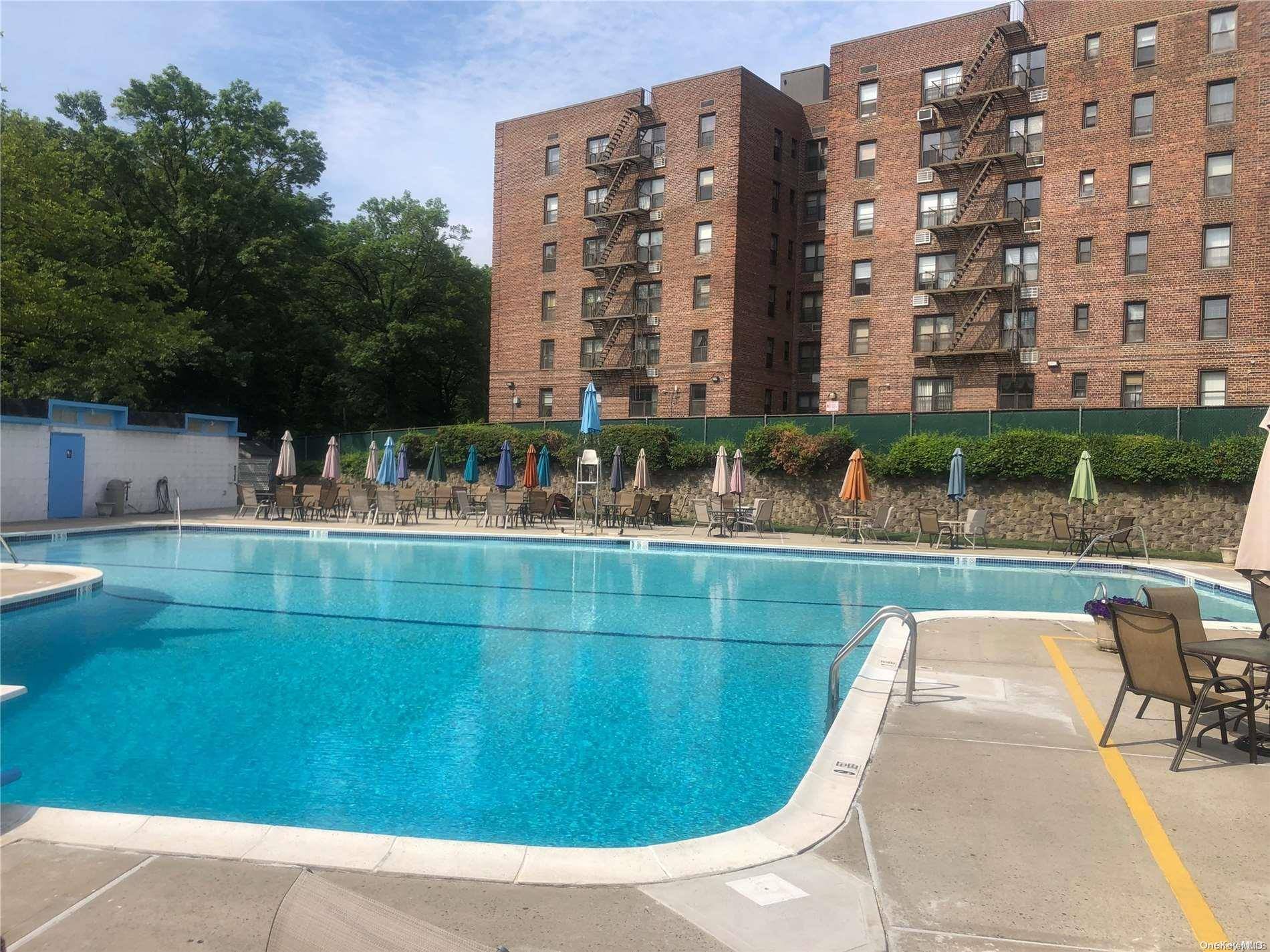 226-26 Union Turnpike #4F, Bayside, NY 11364