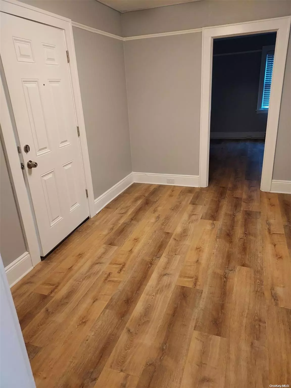 Garden City, NY 11530,661 Franklin AVE #2