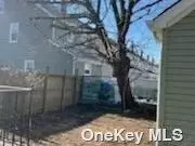 Queens Village, NY 11429,112-38 212 Street