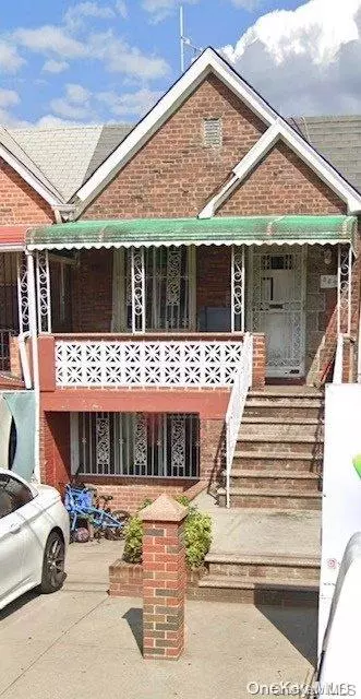 Canarsie, NY 11236,Address not disclosed