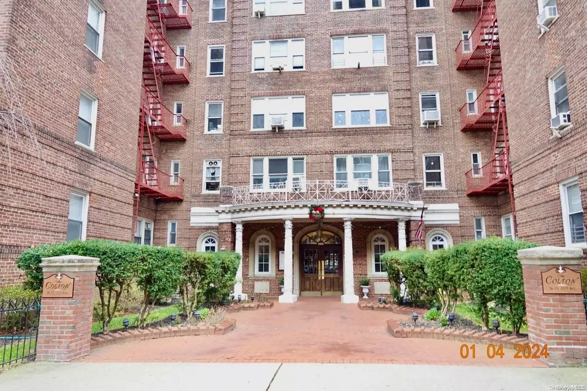 Jackson Heights, NY 11372,76-15 35 AVE #4D