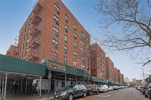 94-30 58 AVE #3A, Elmhurst, NY 11373