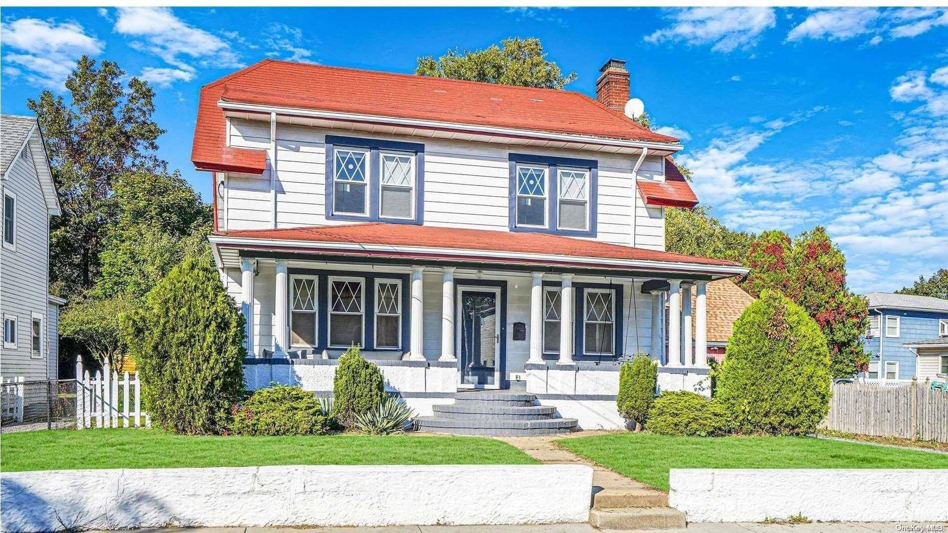 56 Prospect AVE, East Rockaway, NY 11518