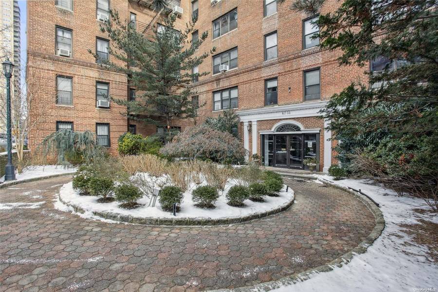 67-35 Yellowstone BLVD #6C, Forest Hills, NY 11375