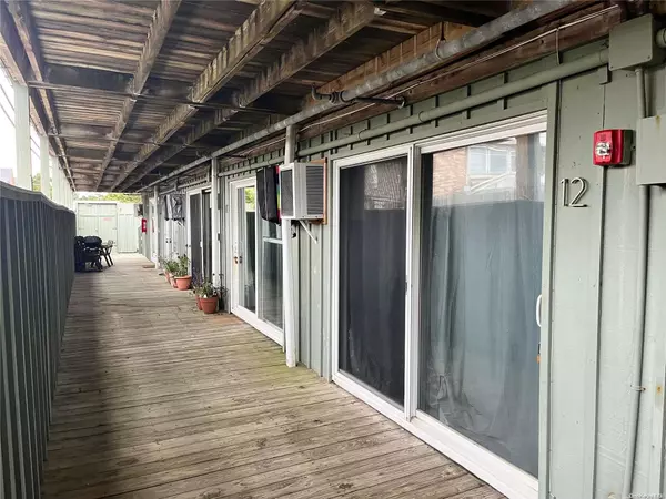 Cherry Grove, NY 11782,176 Lewis Walk #12