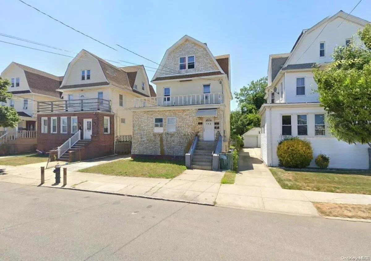 Arverne, NY 11692,535 Beach 66th ST