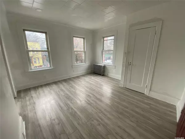 173 Richmond ST #2 Fl, Brooklyn, NY 11208