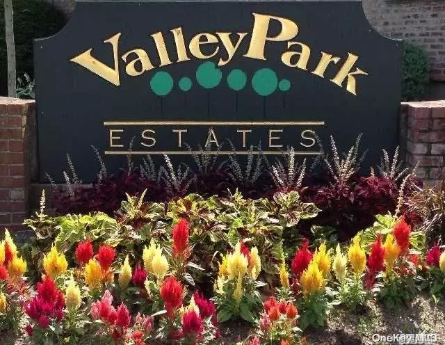 Valley Stream, NY 11580,1013 Rottkamp Street #2