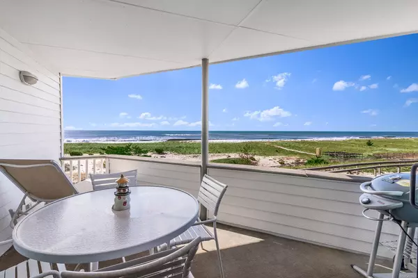 Westhampton Beach, NY 11978,265 Dune RD