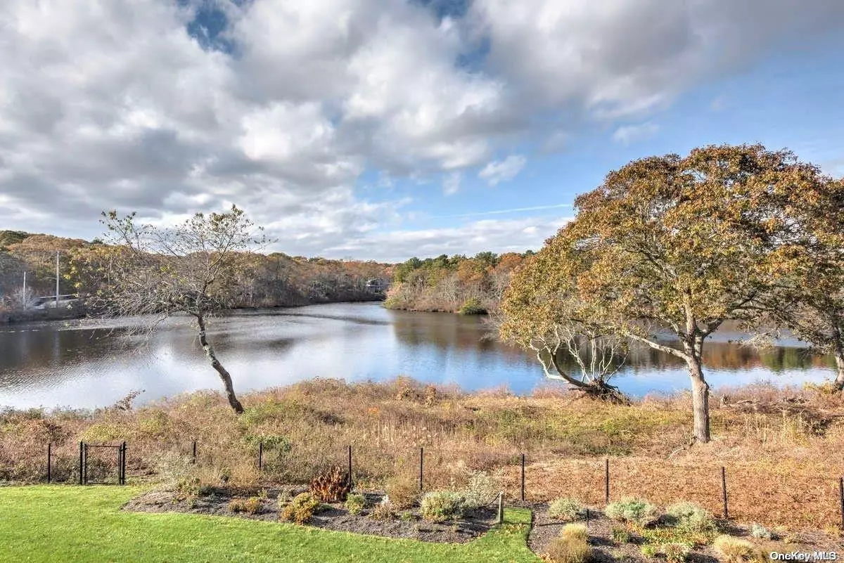 Westhampton, NY 11977,20 Beaver Lake CT #20