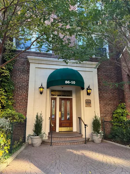 86-10 34 Avenue #525, Jackson Heights, NY 11372