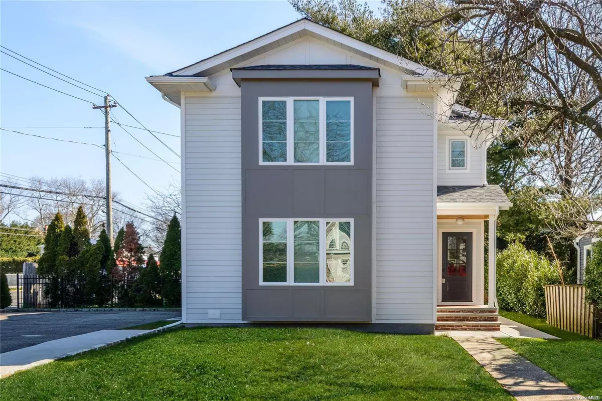 Garden City, NY 11530,41 Spruce ST