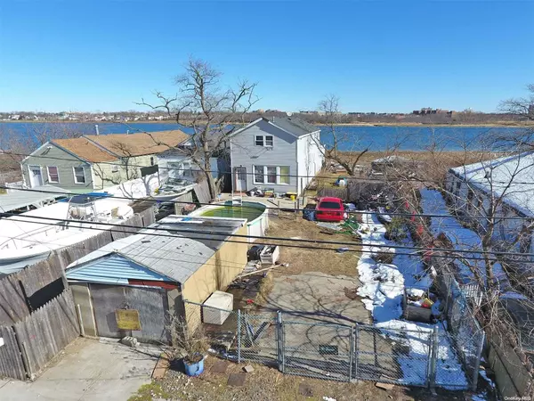 Far Rockaway, NY 11691,538 Beach 43rd ST