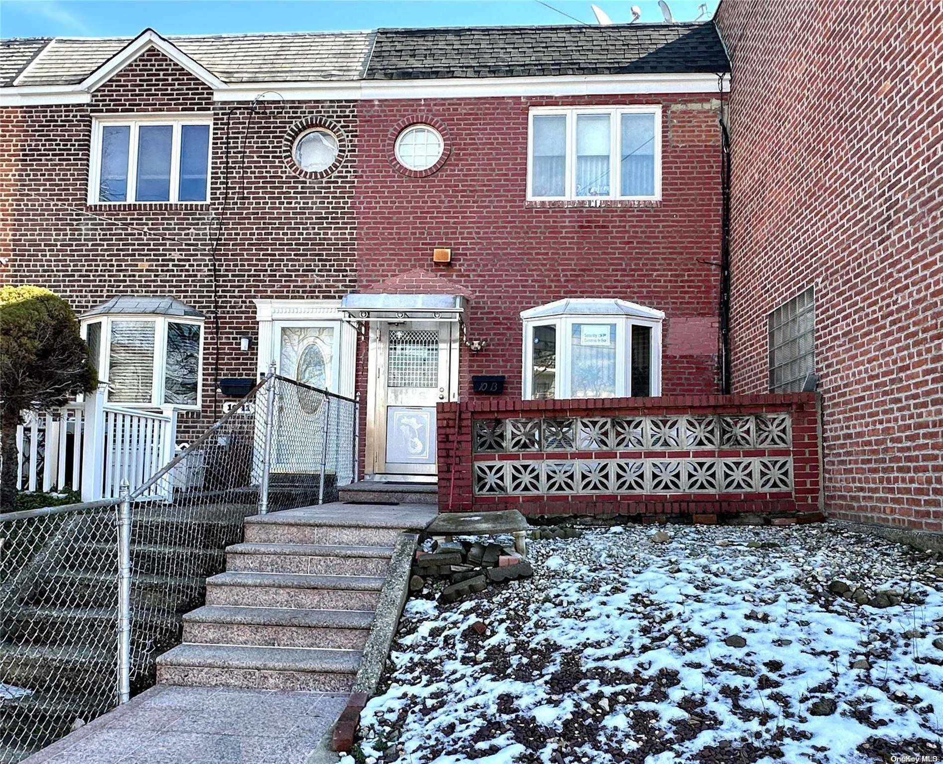 10-13 115th ST, College Point, NY 11356