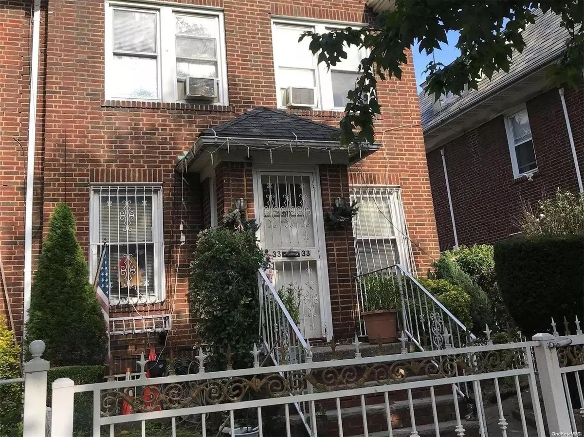 Jackson Heights, NY 11372,33-33 88th ST