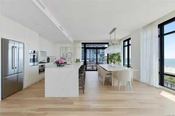 Long Beach, NY 11561,100 Boardwalk #501 A