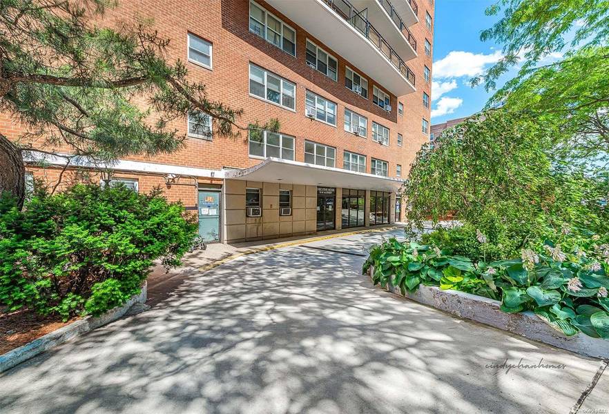 72-35 112th ST #D, Forest Hills, NY 11375