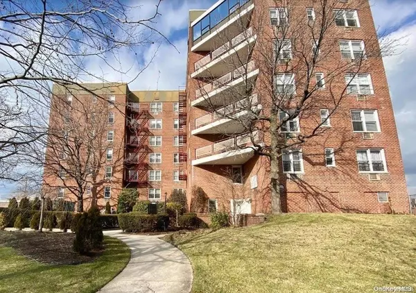 151-05 Cross Island Pkw #P2, Whitestone, NY 11357