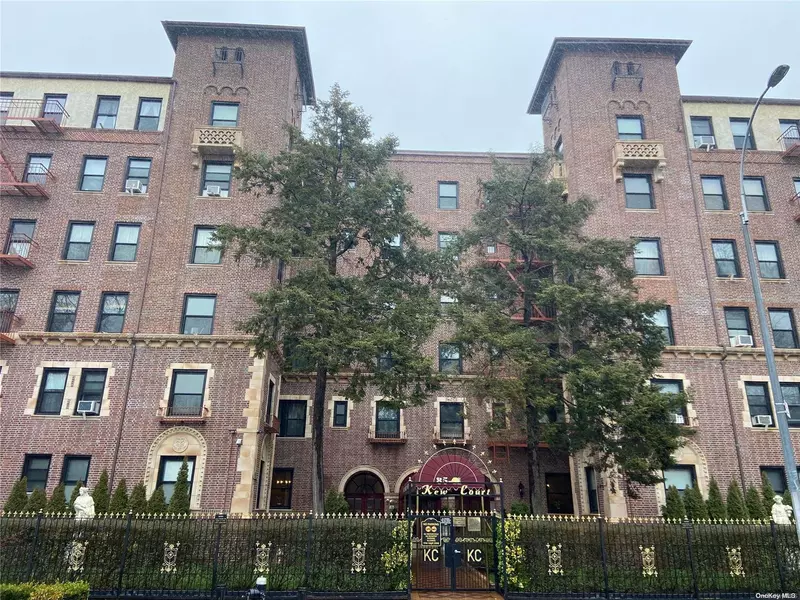 85-11 Lefferts BLVD #2J, Kew Gardens, NY 11415