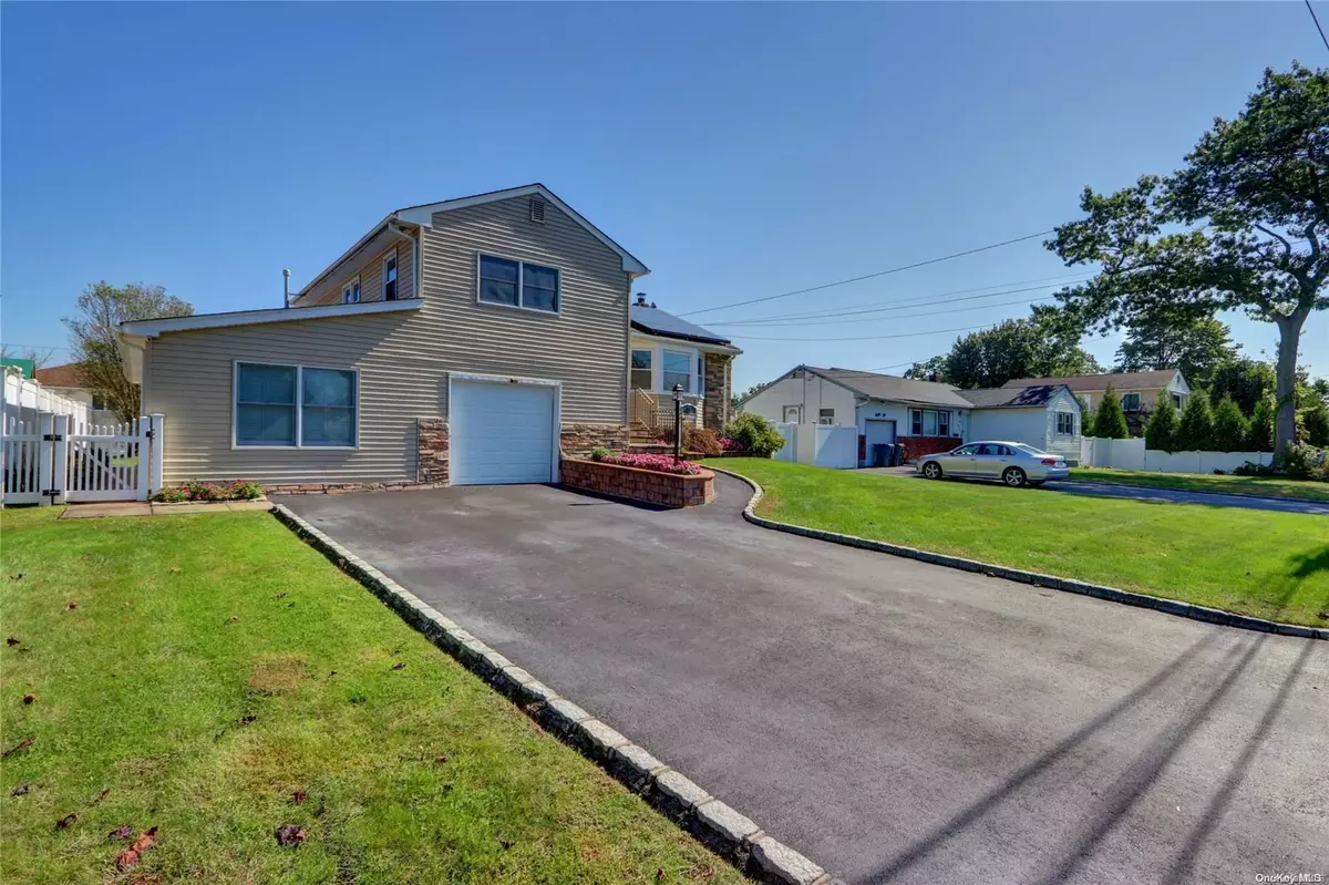 Deer Park, NY 11729,79 W 16th ST