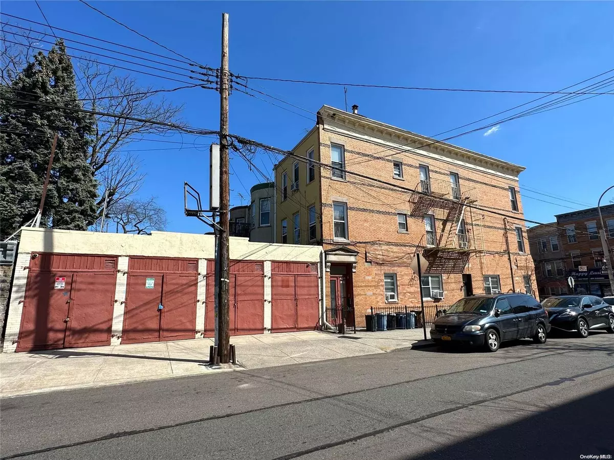 Ridgewood, NY 11385,69-15 60 LN