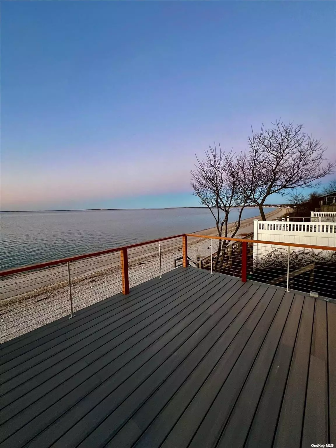 Hampton Bays, NY 11946,23A Oakhurst