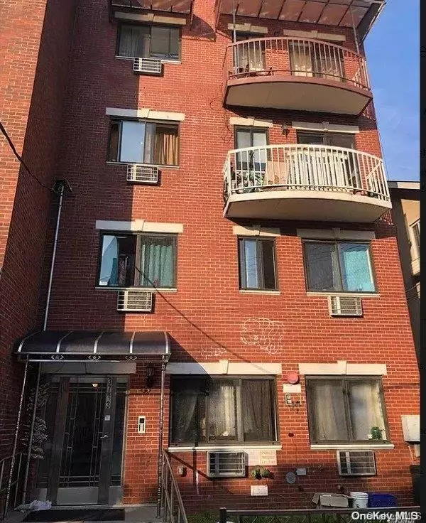 Corona, NY 11368,37-33 107th ST #2A