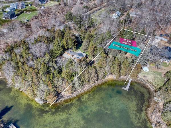 Southold, NY 11971,280 Lakeside DR