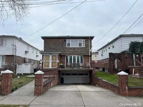 Flushing, NY 11354,146-36 27th AVE