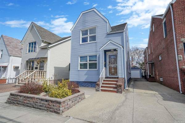 77-23 170th ST, Fresh Meadows, NY 11366