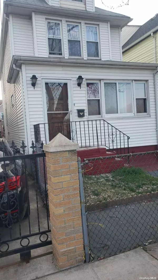 South Ozone Park, NY 11420,109-45 127th ST