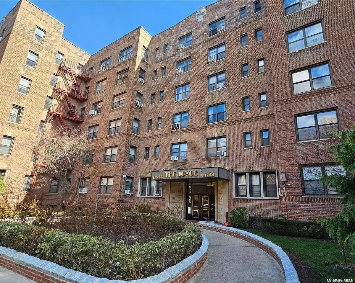 Rego Park, NY 11374,64-33 99th Street #3H