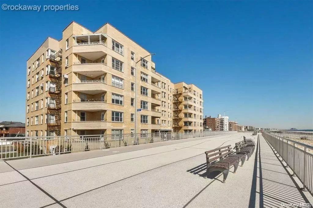 Rockaway Park, NY 11694,121-16 Ocean Promenade #5C