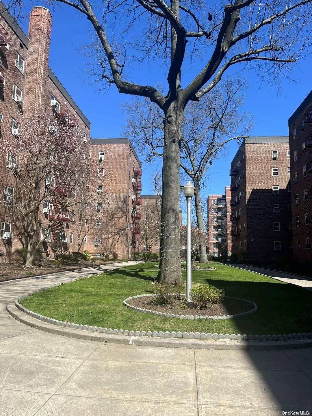 44-69 Kissena BLVD #5M, Flushing, NY 11355