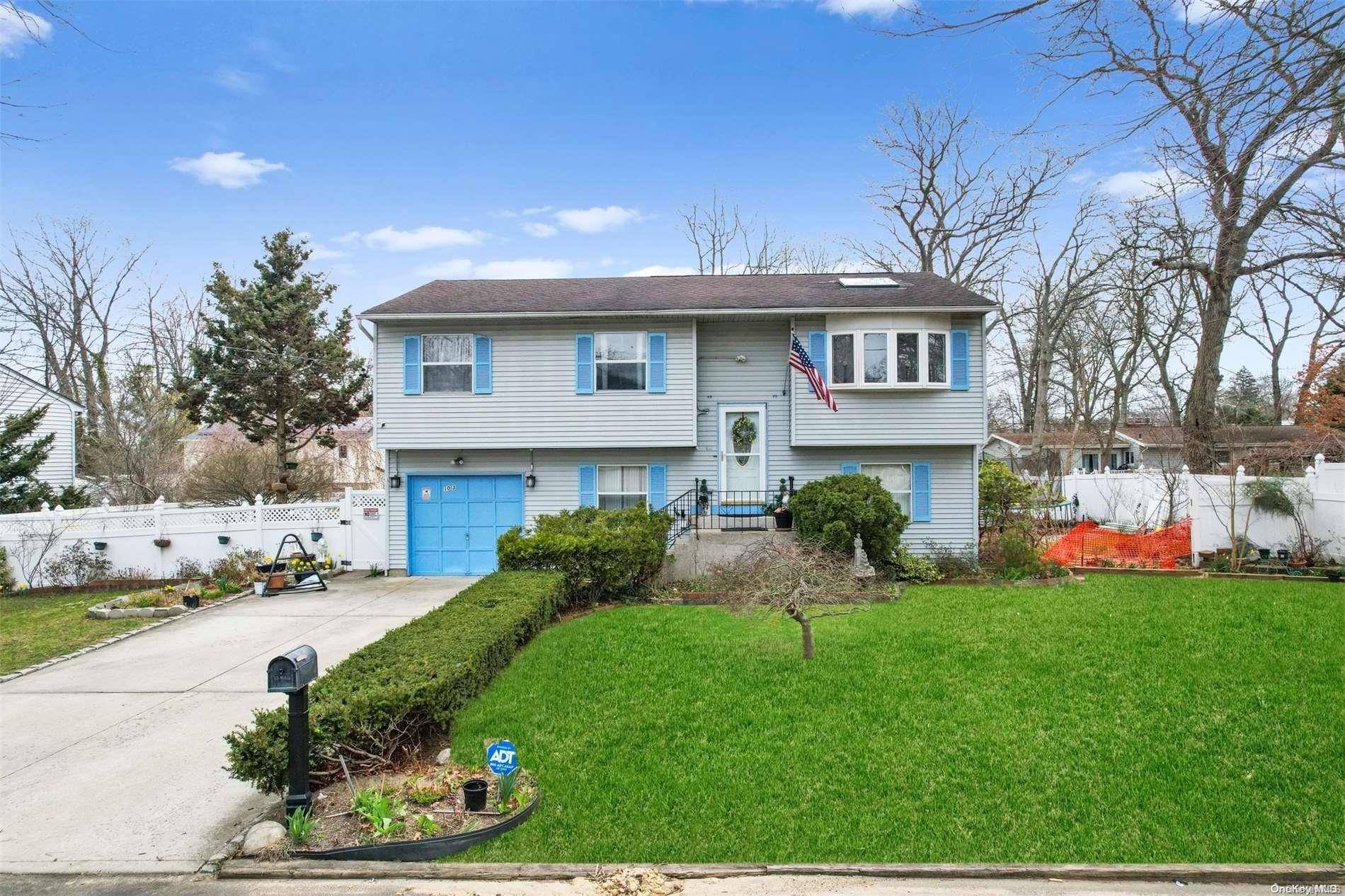 103 Ulster AVE, West Babylon, NY 11704