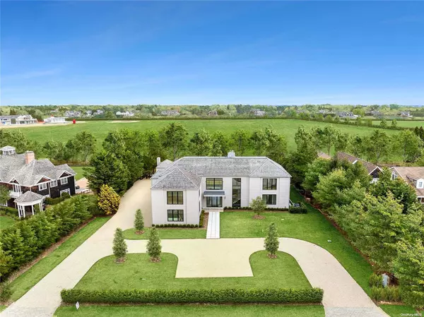 Bridgehampton, NY 11932,637 Halsey LN