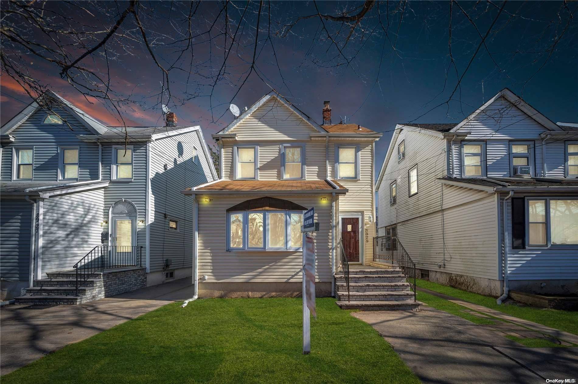 89-29 239th ST, Bellerose, NY 11426