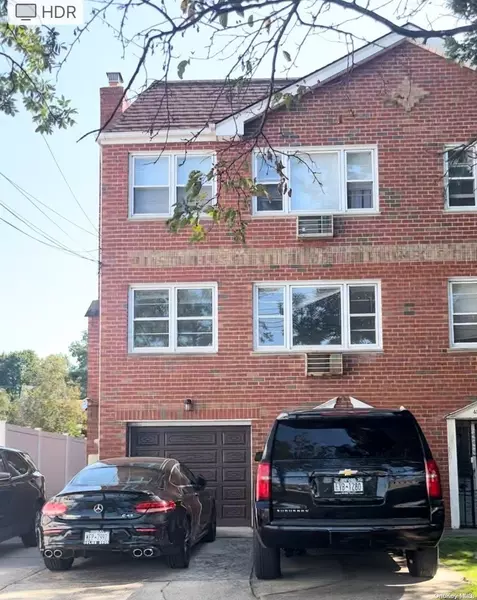 45-19 Marathon Parkway Pkwy #2, Little Neck, NY 11362