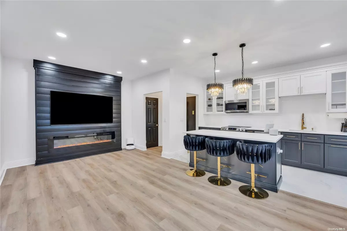 Baldwin, NY 11510,715 Propect ST #B12