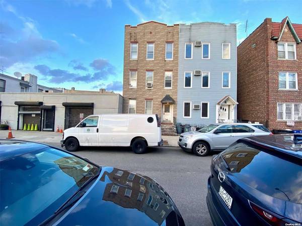 73-13 71st ST, Glendale, NY 11385