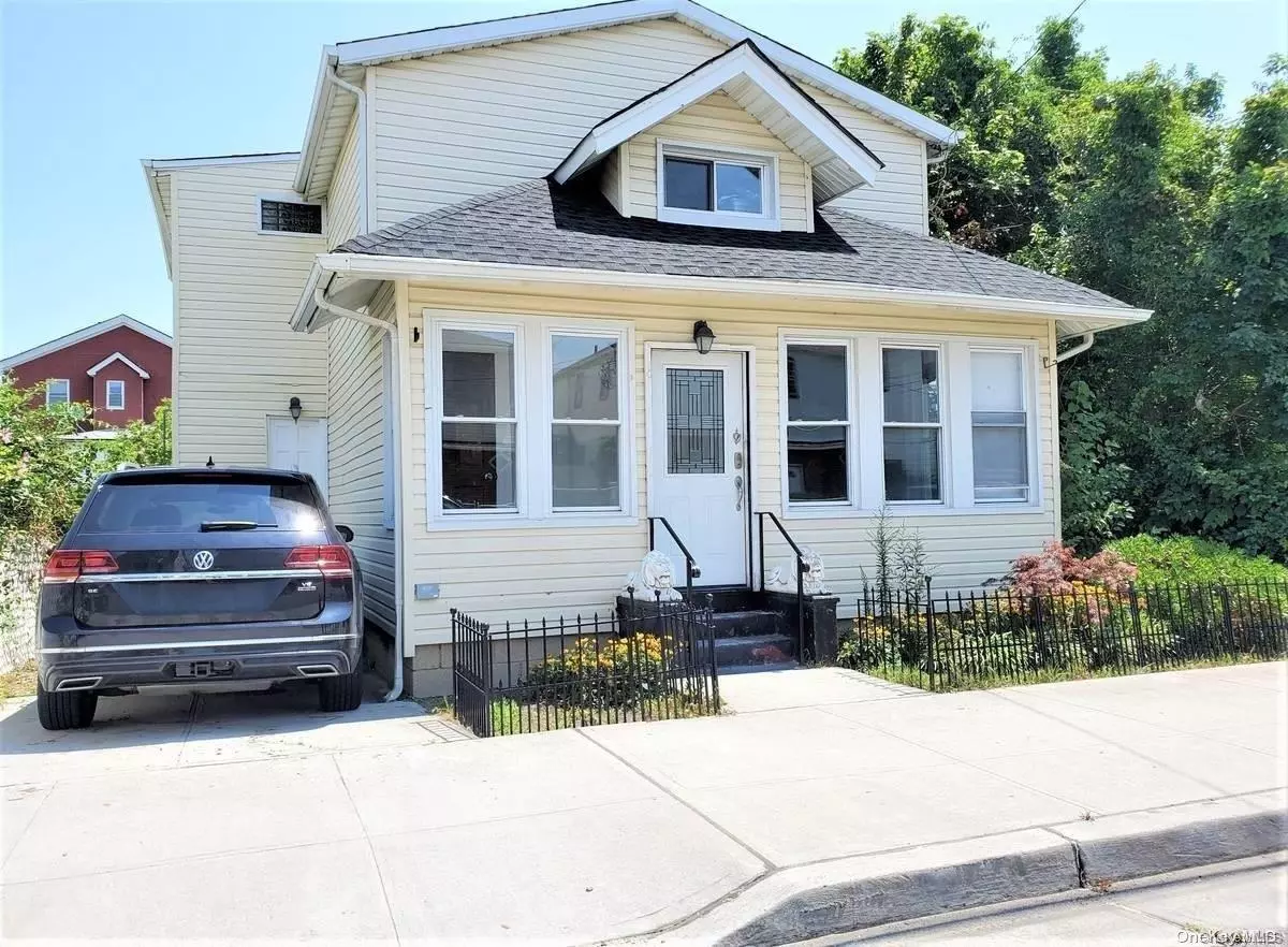 Far Rockaway, NY 11691,326 Beach 46th ST