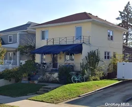 Long Beach, NY 11561,540 E State ST